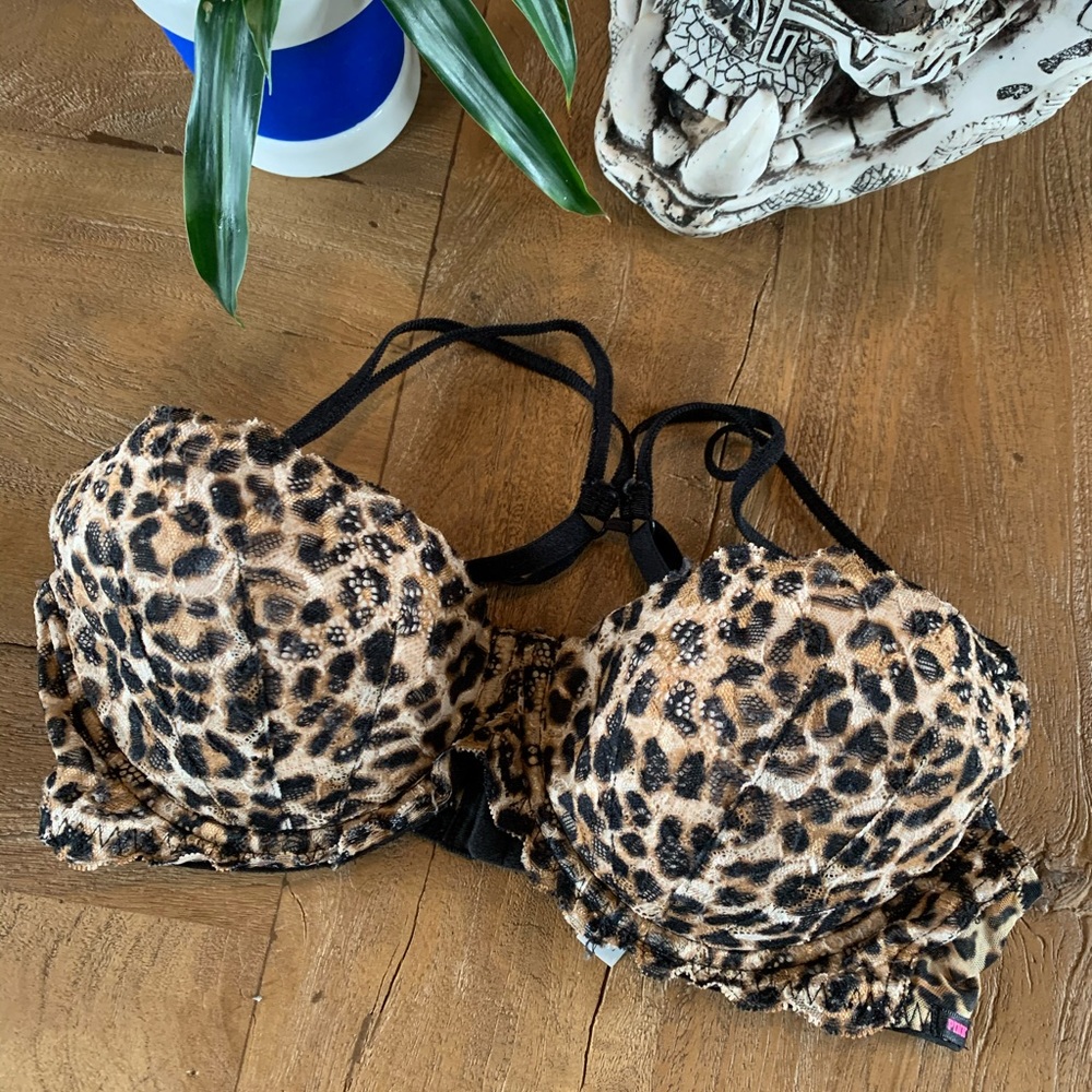 🐆 PINK Victoria’s Secret bra 🐆